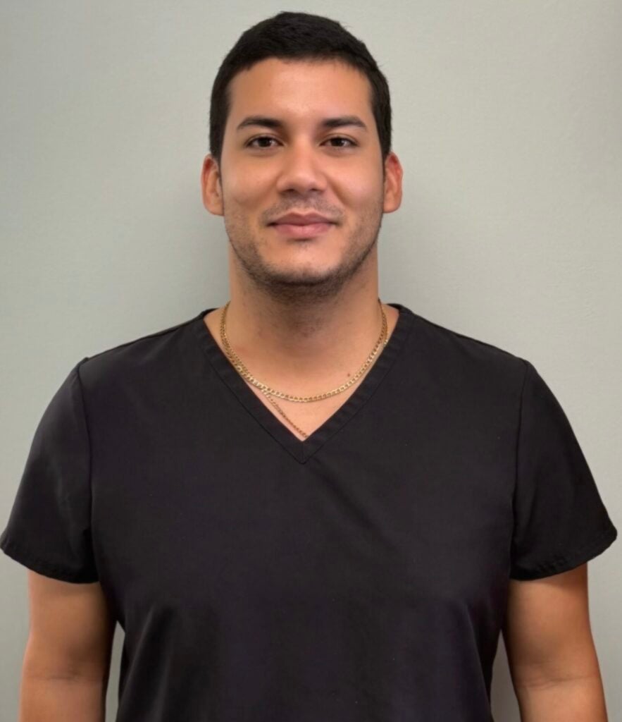 Ledisver Matos - Dental assistant